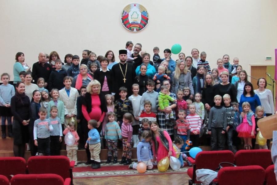 21 октября в 12.00 в средней школе № 66 г. Минска состоится праздничное мероприятие, посвященное Дню матери. 21 октября в 12.00 в средней школе № 66 г. Минска состоится праздничное мероприятие, посвященное Дню матери.