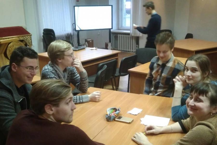 14 ноября 2017 в Институте теологии состоялся первый в этом учебном году турнир по интеллектуальной игре «Что? Где? Когда?»
